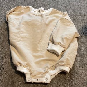 Seviin sweatshirt onesie